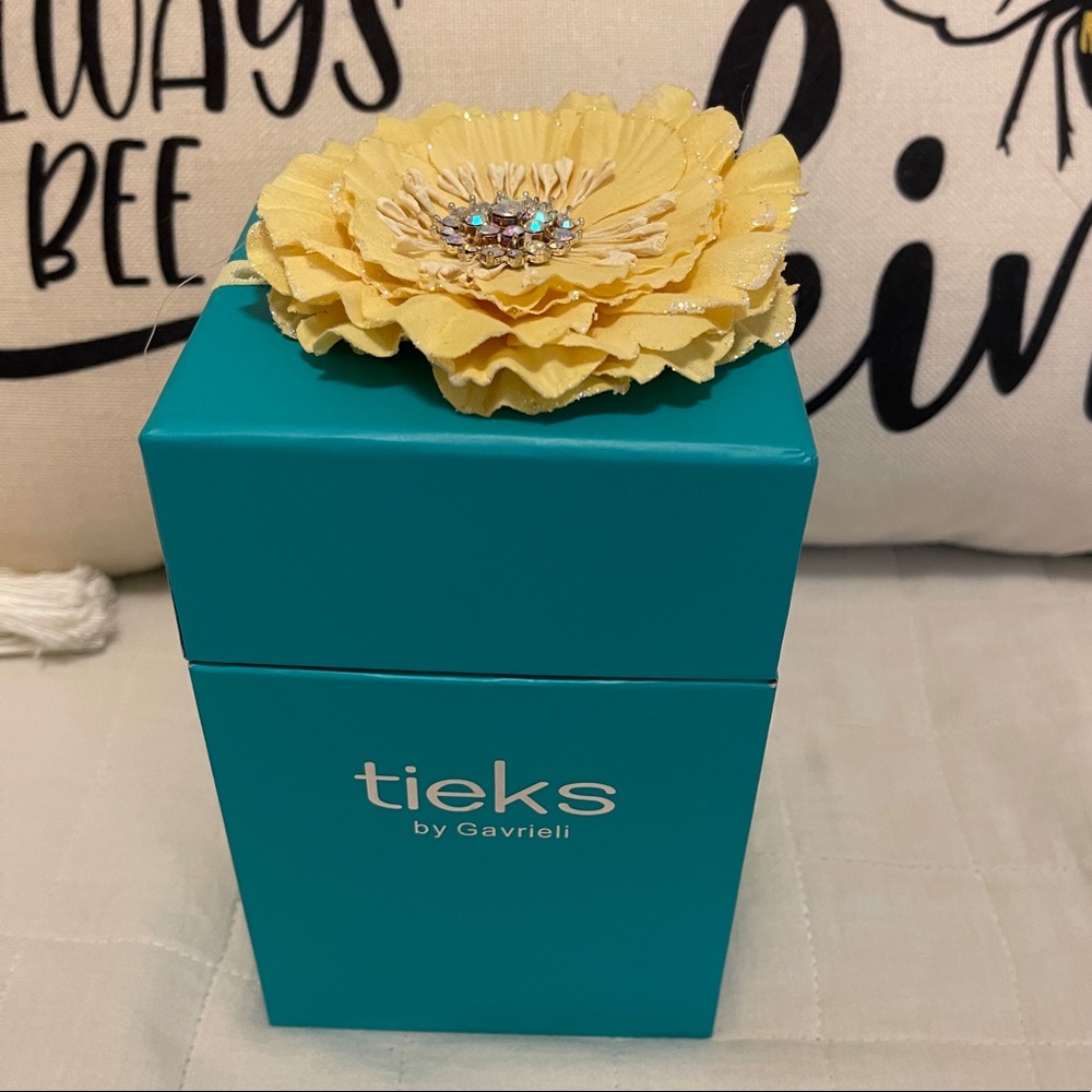 Tieks Ballet Flat Taupe size 10 NEW